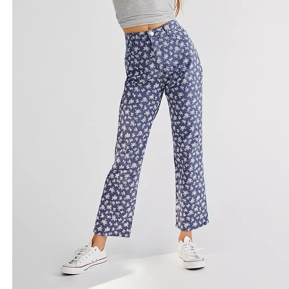 Free People Rollas Elderflower Straight Jeans Navy Floral Pants High Rise Sz 28